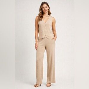 NWT Pink Rose 2 PC Vest & Pants Set